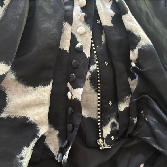 Aje
Psychedelia Cut Out Mini Dress AU6/US2 - Picture 4 of 4